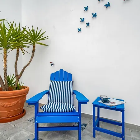 The Blue House - Mediterranean Loft *
